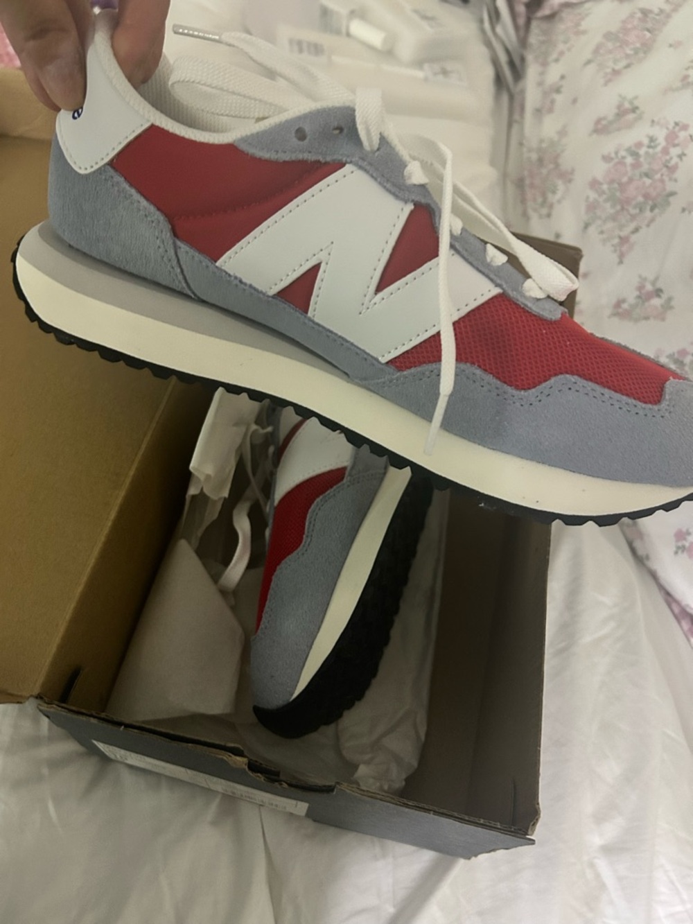 NEW BALANCE - Picture 6 of 6
